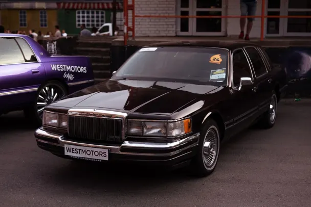 Kasino and Friends Android/iOS Sovellus